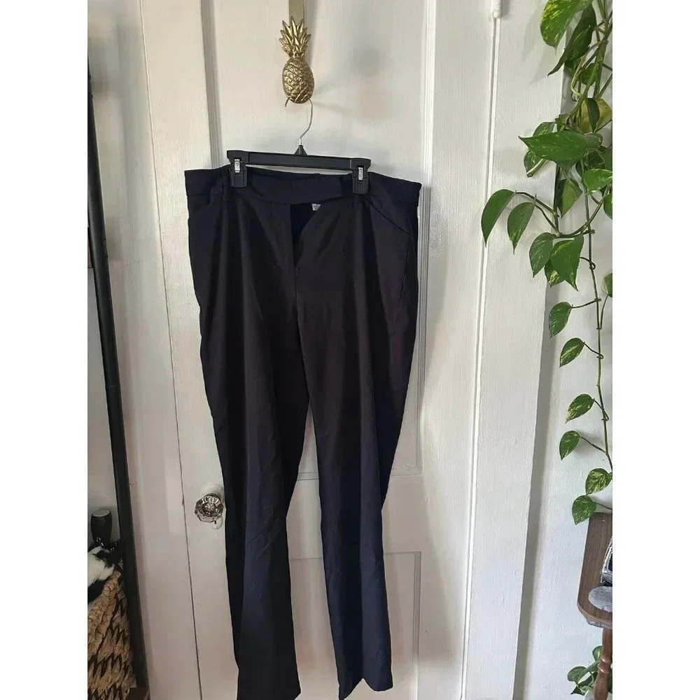 Larry Levine Women’s size 10 Professional pants